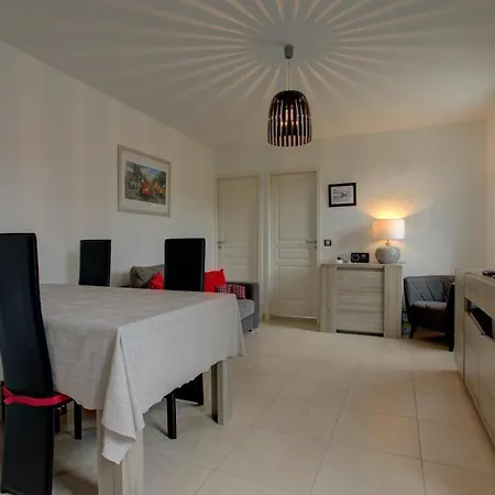 Διαμέρισμα Classe 2 Etoiles Proche Latecoere *