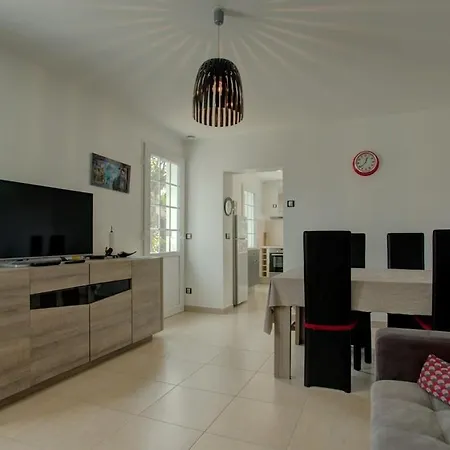 Classe 2 Etoiles Proche Latecoere *